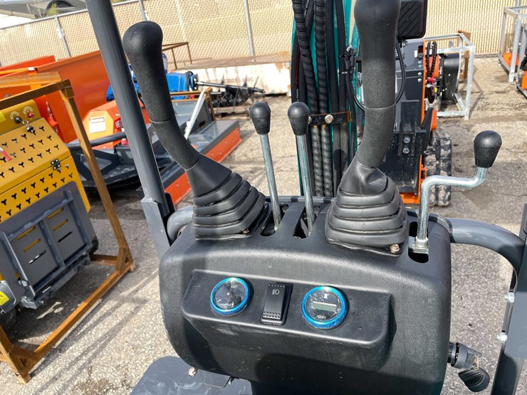 #9046-•-unused-cf-industry-qk16r-mini-excavator-(o12)-image-37