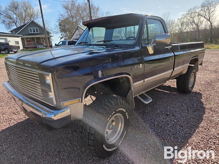 1983-gmc-sierra-1500-image-1