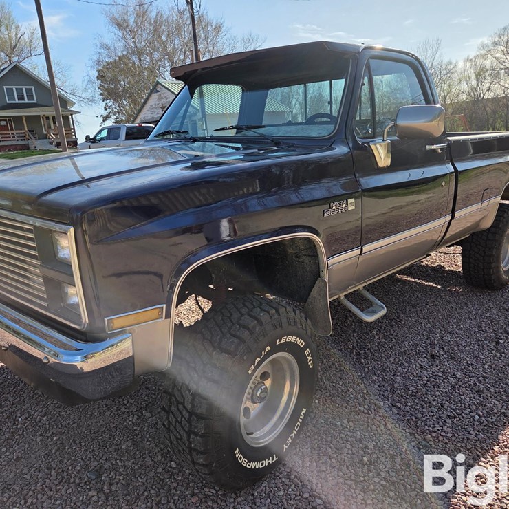 1983 GMC SIERRA 1500