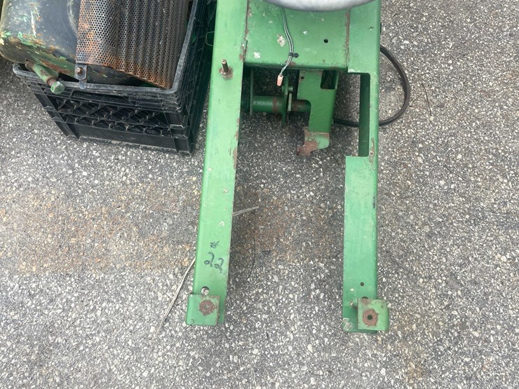 john-deere-110-image-13