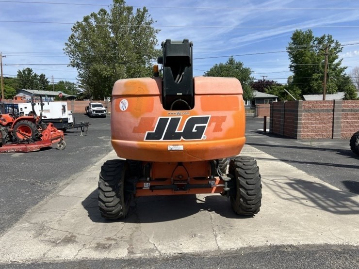 2013-jlg-600s-image-5