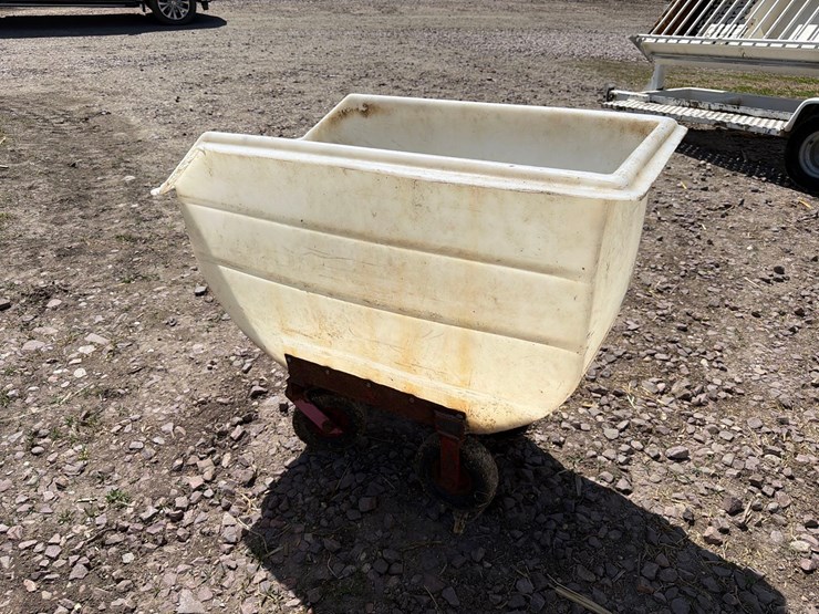 feed-cart-image-1