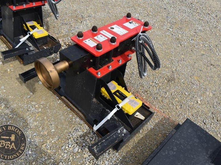 raytree-skid-steer-post-driver-attachment-43697-image-2