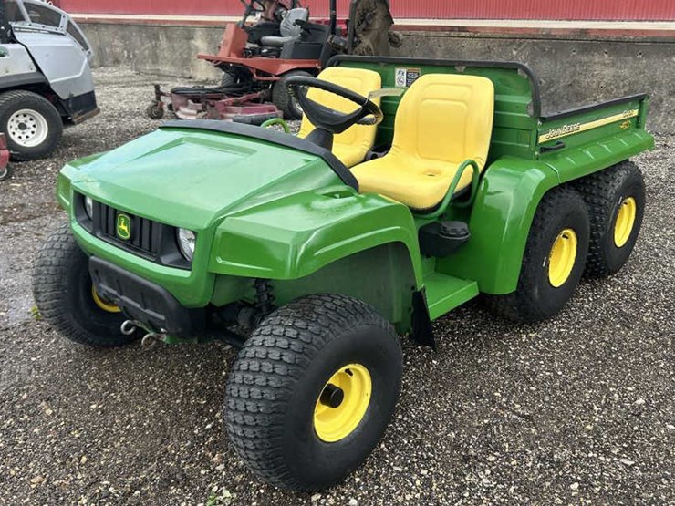 john-deere-gator-th-image-1