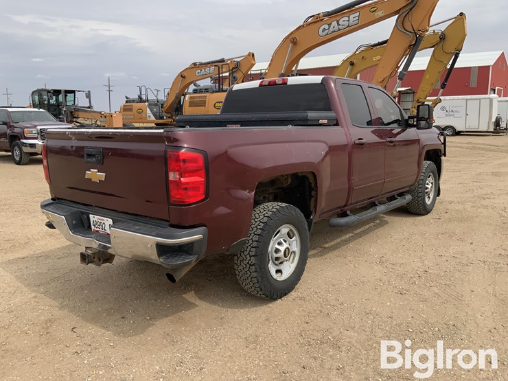 2015-chevrolet-silverado-2500-image-5