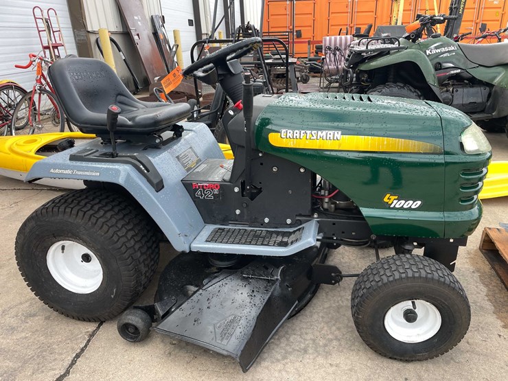 #9008-•-riding-lawn-mower-(o3)-image-1