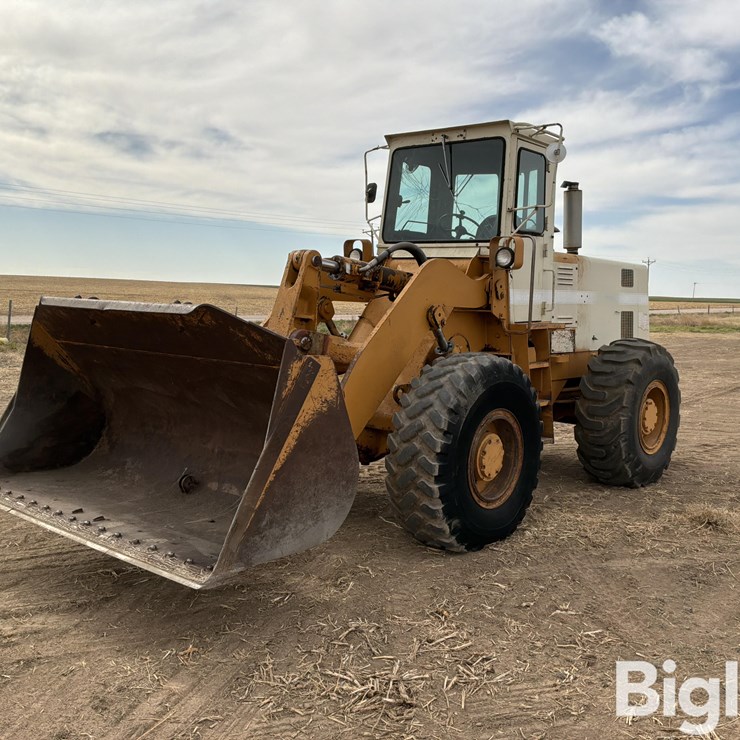 INTERNATIONAL 530