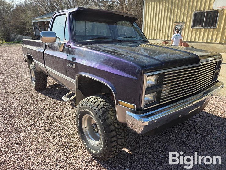 1983-gmc-sierra-1500-image-3