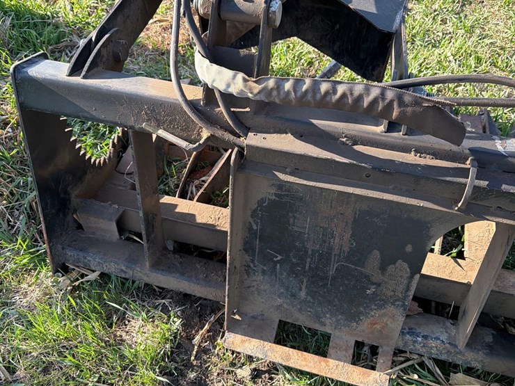 skidloader-78”-grapple-bucket-image-5