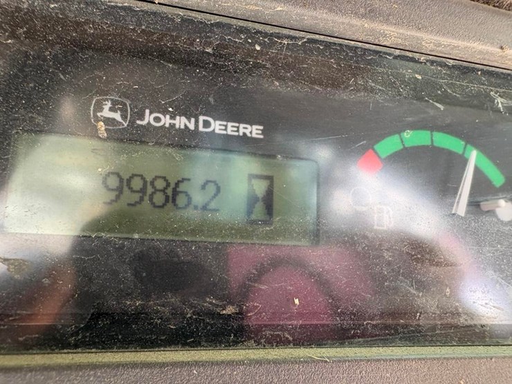 2018-deere-320g-image-16