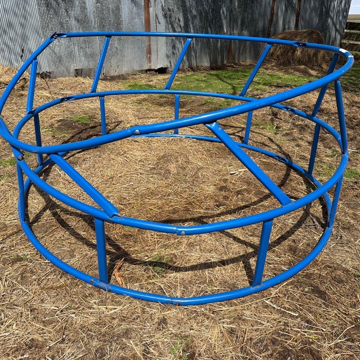 Round Bale Feeder