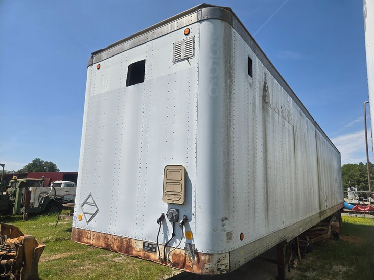 #24352-•-48'-lufkin-dry-van-trailer-(no--title)-image-1