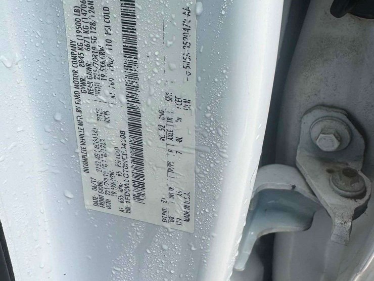 2017-ford-f550-sd-image-29