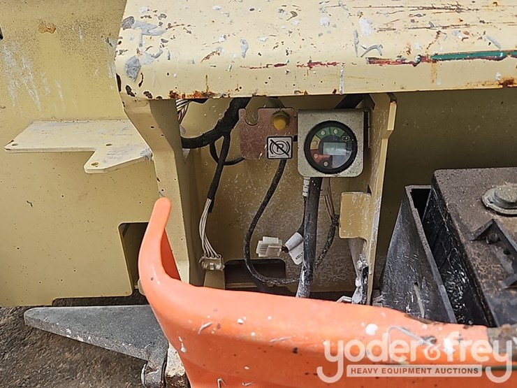2015-jlg-2646es-image-9