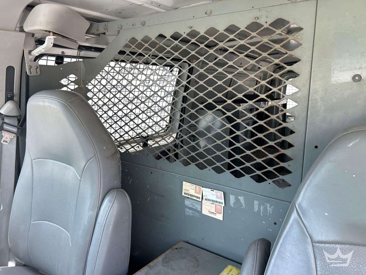 2007-ford-cargo-image-19