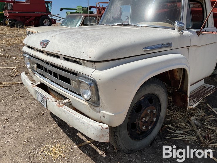 1961-ford-f600-image-11