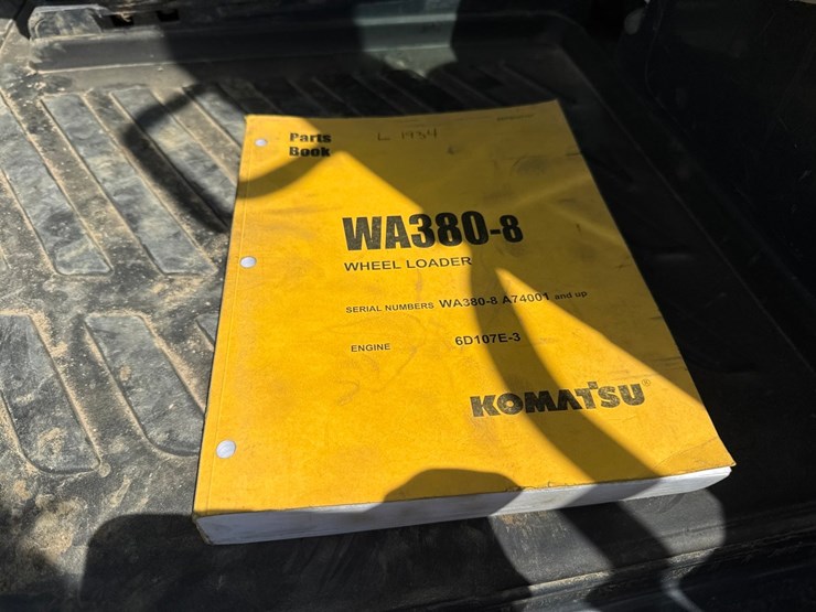 komatsu-wa380-image-135