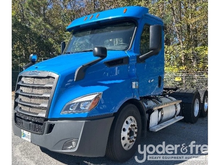 2019-freightliner-cascadia-116-image-1