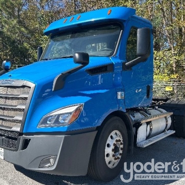 2019 FREIGHTLINER CASCADIA 116