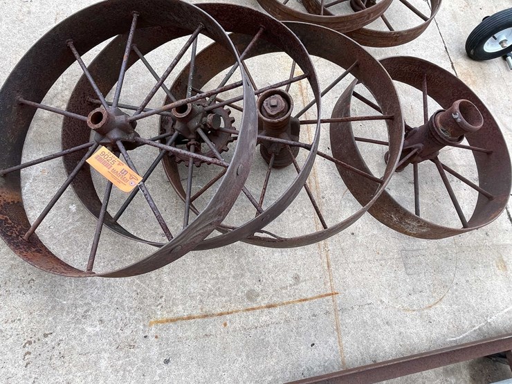 #9025-•-steel-wheels-(o3)-image-1
