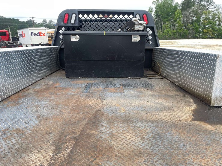 2015-ford-f350-image-16