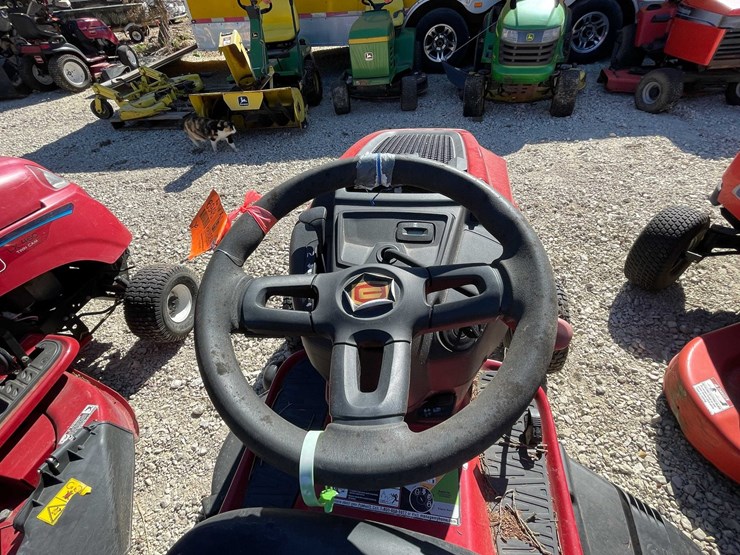 #6948-•-craftsman-t3000-riding-lawn-mower-image-9