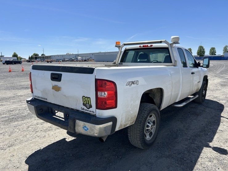2012-chevrolet-silverado-2500-image-5