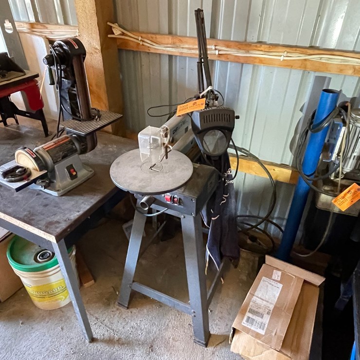 #7008 • Dremel Scroll Saw on Stand