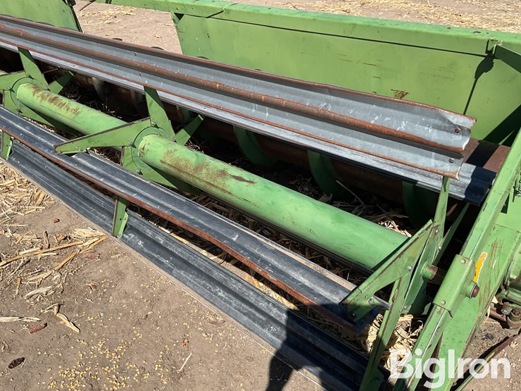 john-deere-224-image-9