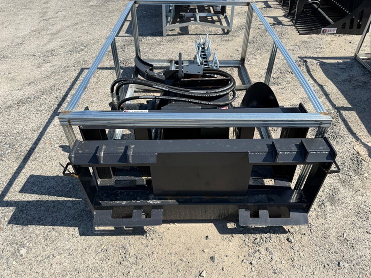 #2042-•-unused-jct-skid-steer-bale-spear-inv#-45746-image-2