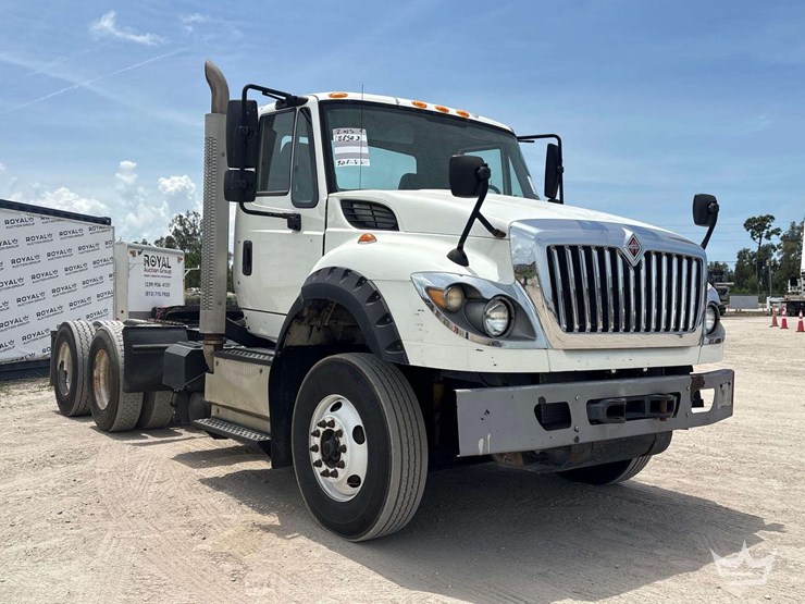 2015-international-workstar-7600-image-2