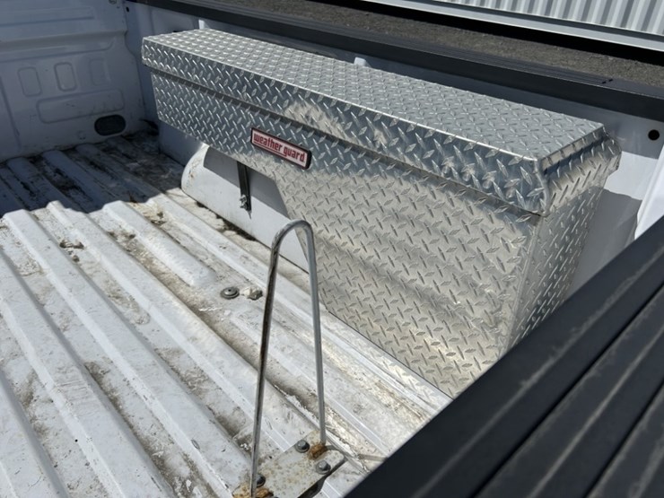 2016-ford-f150-xl-image-33
