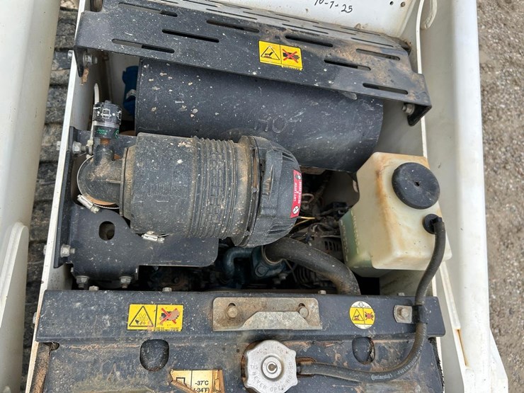 2023-bobcat-mt100-image-15