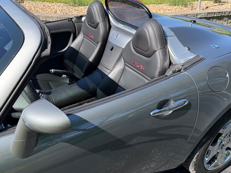 #24025-•-2007-pontiac-solstice-gxp-convertible-image-65
