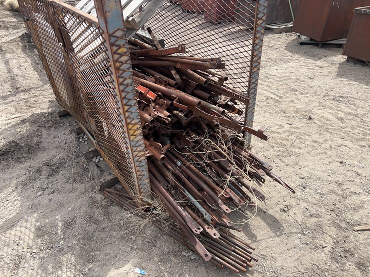 man-basket-with-scaffolding-parts-image-2
