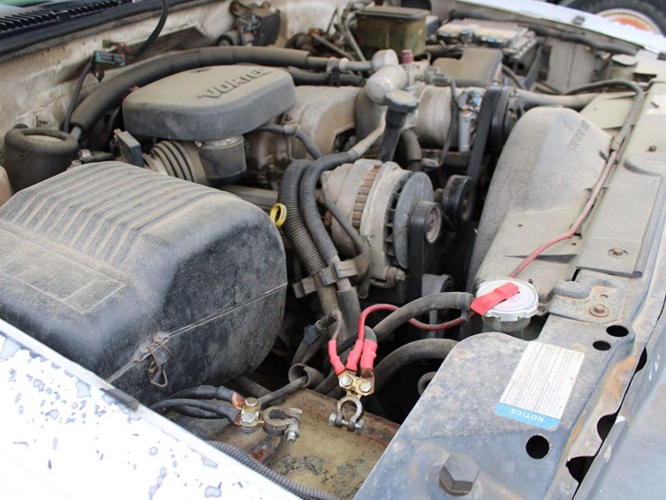1997-gmc-3500-image-15