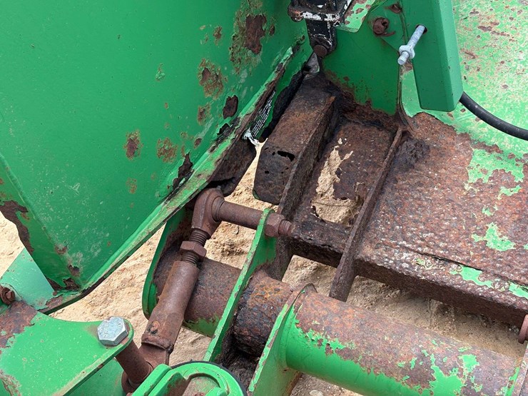 john-deere-15-image-23