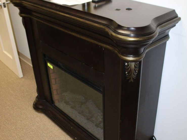 mahogany-electric-fireplace-image-3