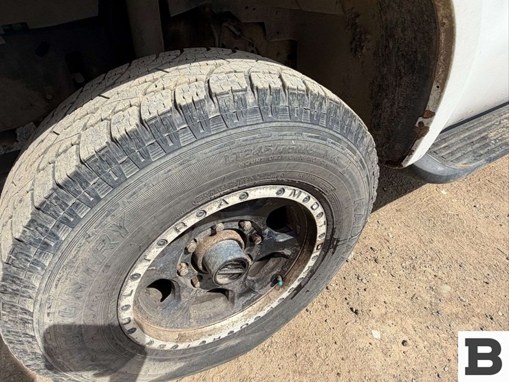 2000-ford-excursion-image-10