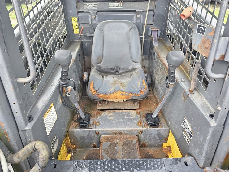 new-holland-lt185b-image-11