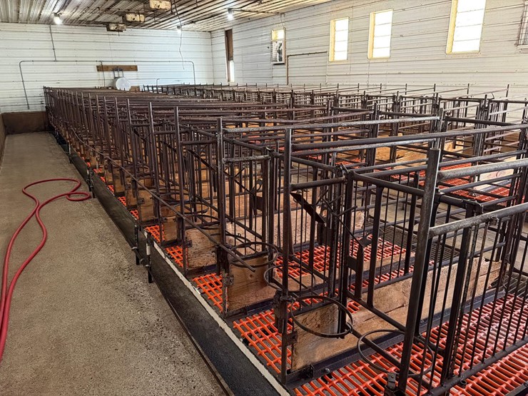 52-metal-calf-crates-image-1
