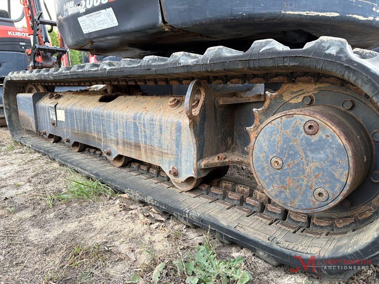 2009-kubota-u35-image-8