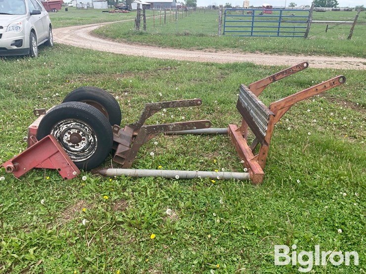 massey-ferguson-175-image-8