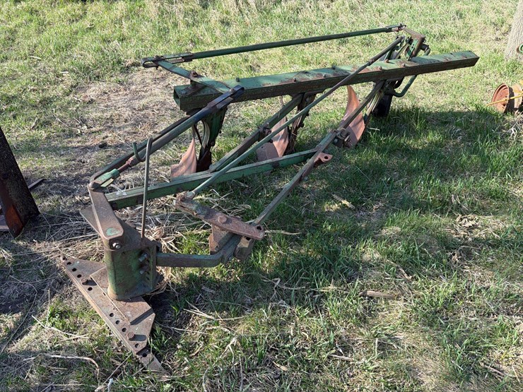 john-deere-f145h-image-2