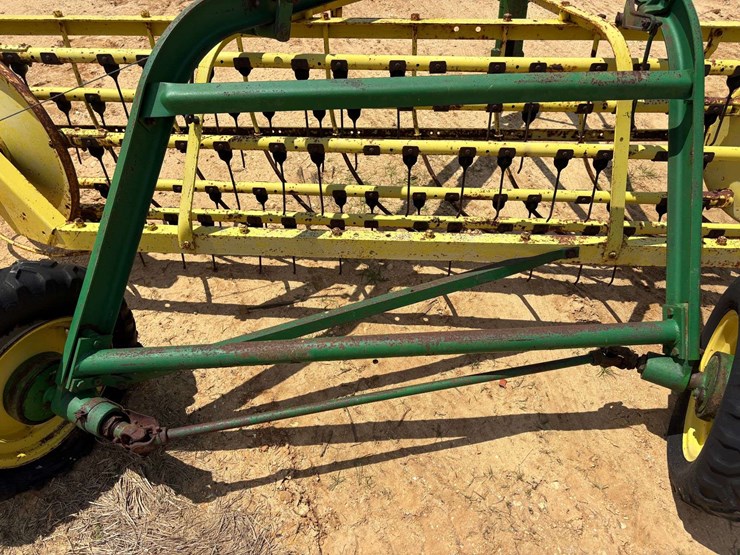 john-deere-660-image-8
