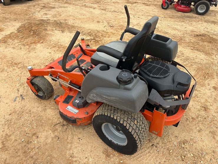 husqvarna-mz48-zero-turn-lawn-mower-image-2