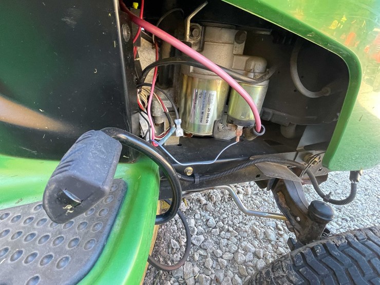 john-deere-l130-image-12