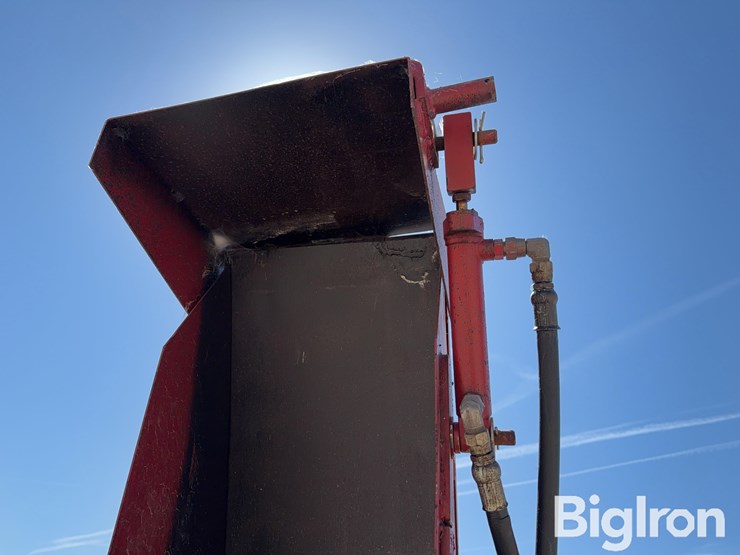 schweiss-96-8'-snow-blower-image-13