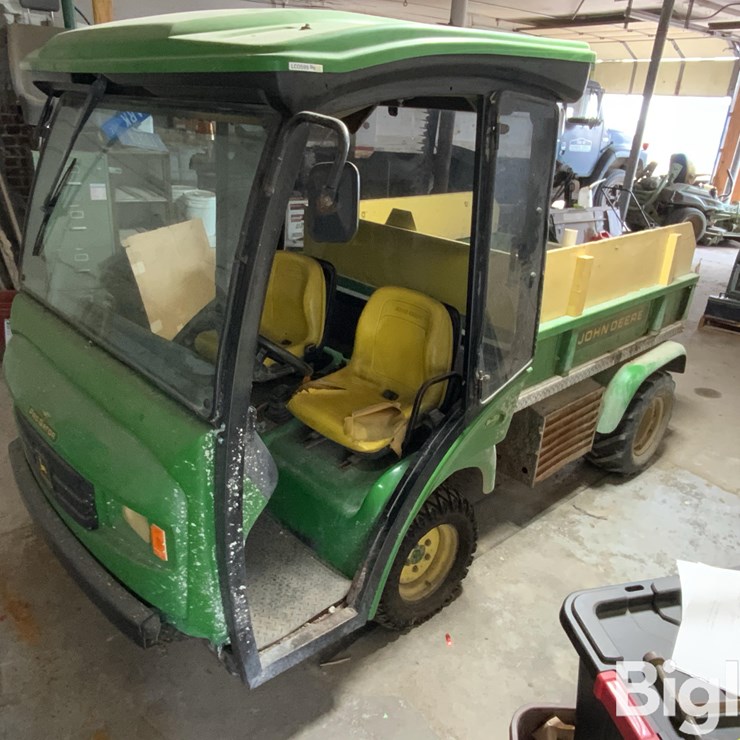 2000 JOHN DEERE 2030