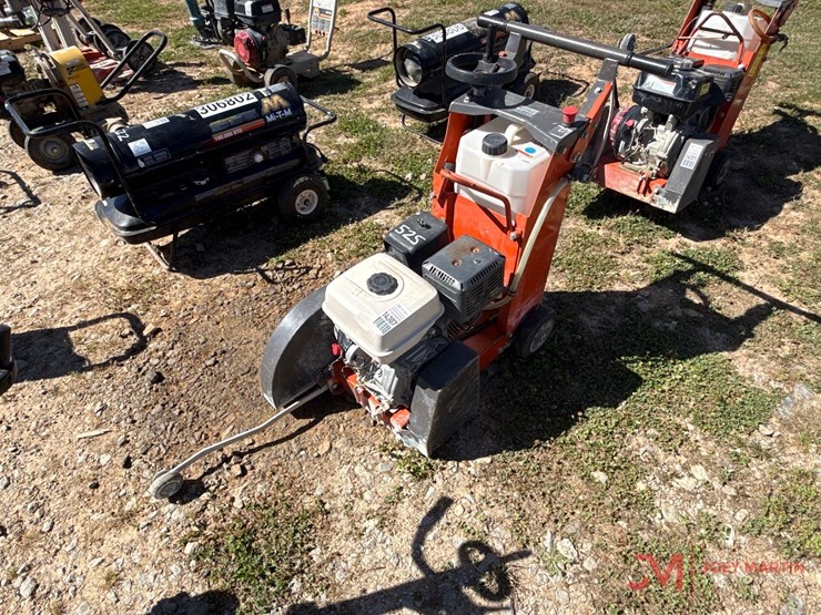 husqvarna-concrete-saw-image-4